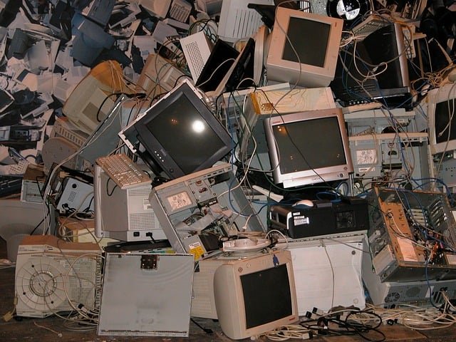 Aquellos maravillosos trastos. La informática en el 2000
