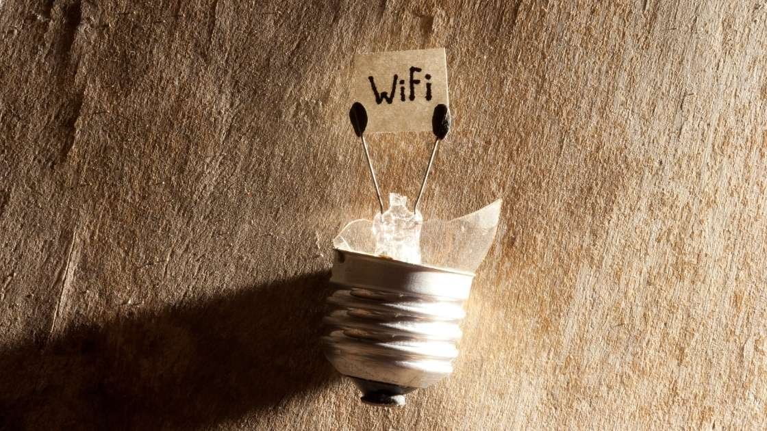 LiFi, el futuro de Internet a través de bombillas