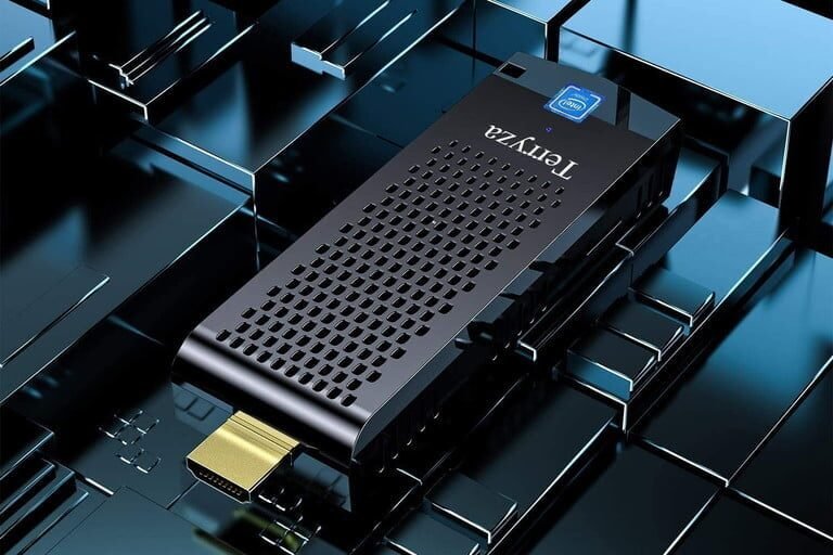 Mini PC Stick: un ordenador del tamaño de un paquete de chicles